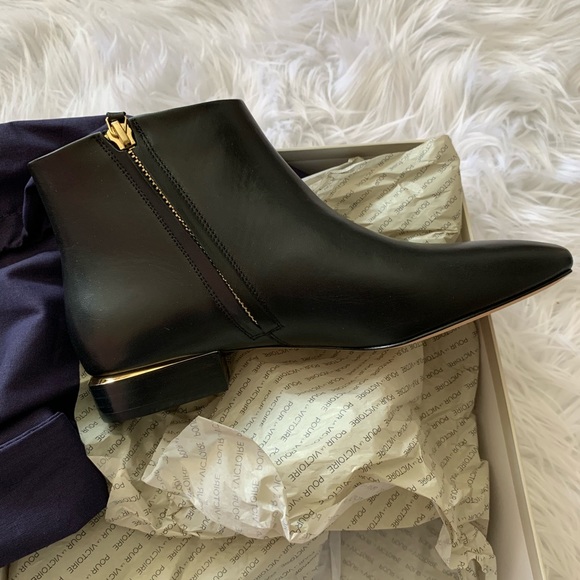 Pour La Victoire Setta Booties in black - Picture 9 of 14